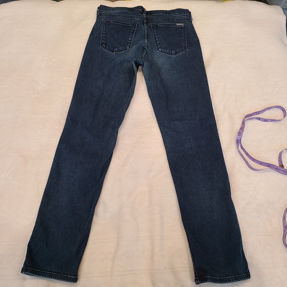 Eddie Bauer high rise slim straight slightly curvy jeans - Picture 2 of 10